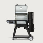 Gravity Series 560 Digital Charcoal Grill & Smoker Fire Masterbuilt