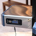 Gravity Series 1050 Digital Charcoal Grill & Smoker Fire Masterbuilt 