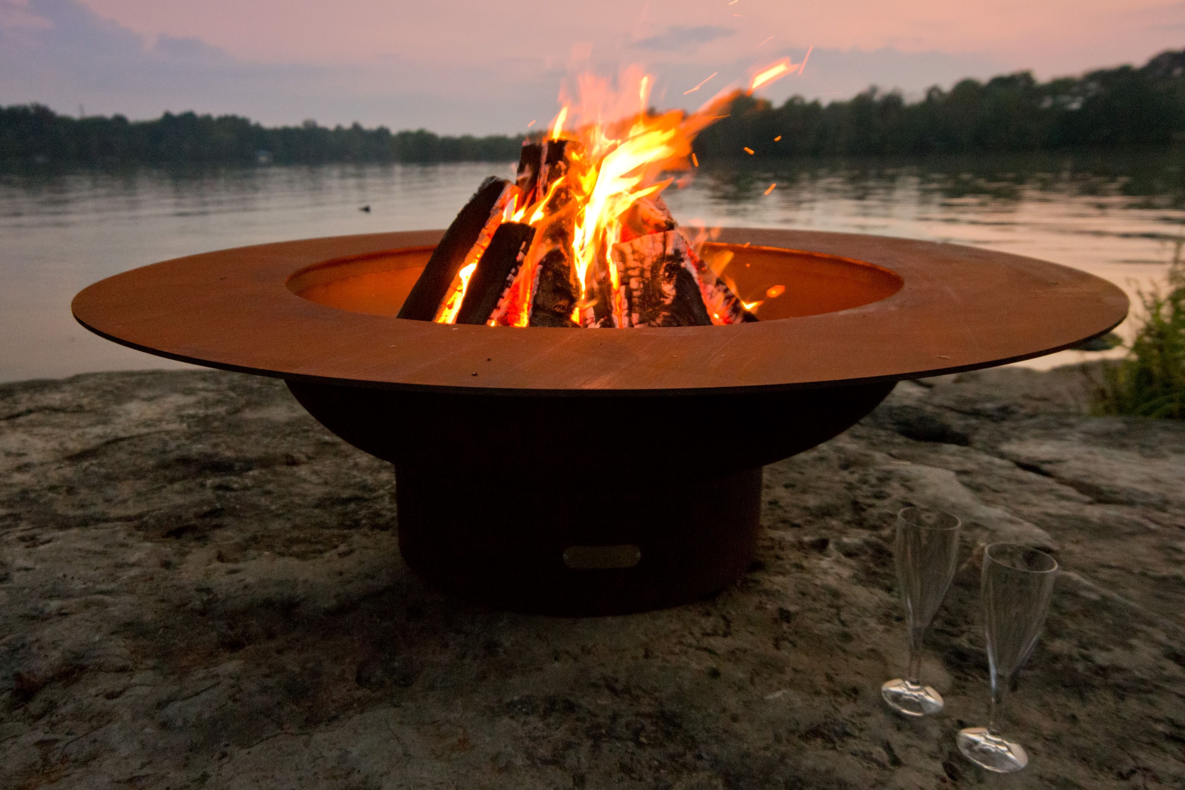 Magnum Fire Pit with Lid Fire Fire Pit Art 